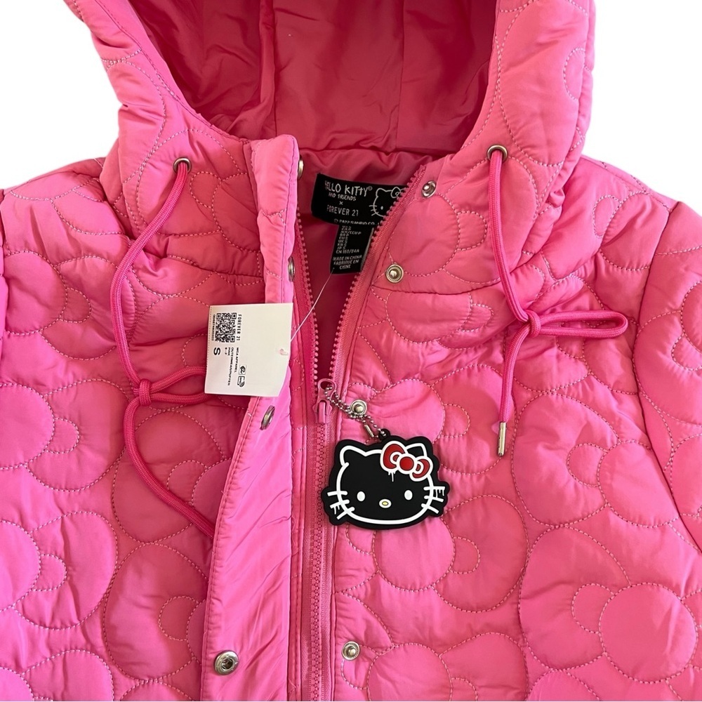NWT Forever 21 X Hello Kitty & Friends Oversized Pink Bow Puffer Jacket Small - Picture 6 of 11